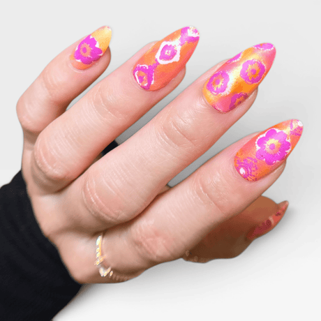 Chroma Fusion: Melted Aura (MXM177) - Nail Stamping Plate