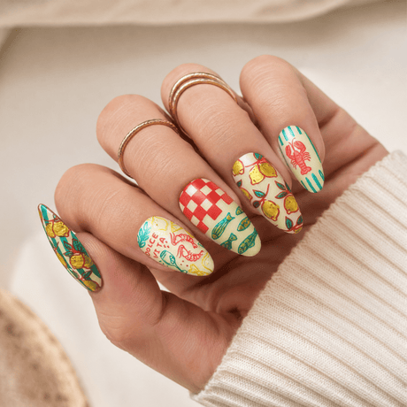 La Dolce Vita: Al Mare (MXM180) - Nail Stamping Plate