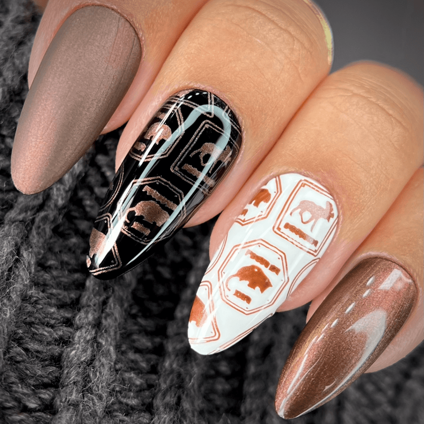 Great Outdoors: Fireside Stories (MXM108) - Nail Stamping Plate