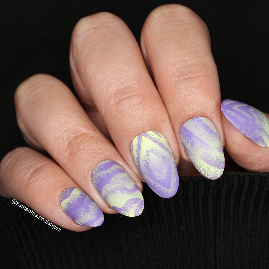 Retro Glow: Neon Haze (MXM154) - Nail Stamping Plate