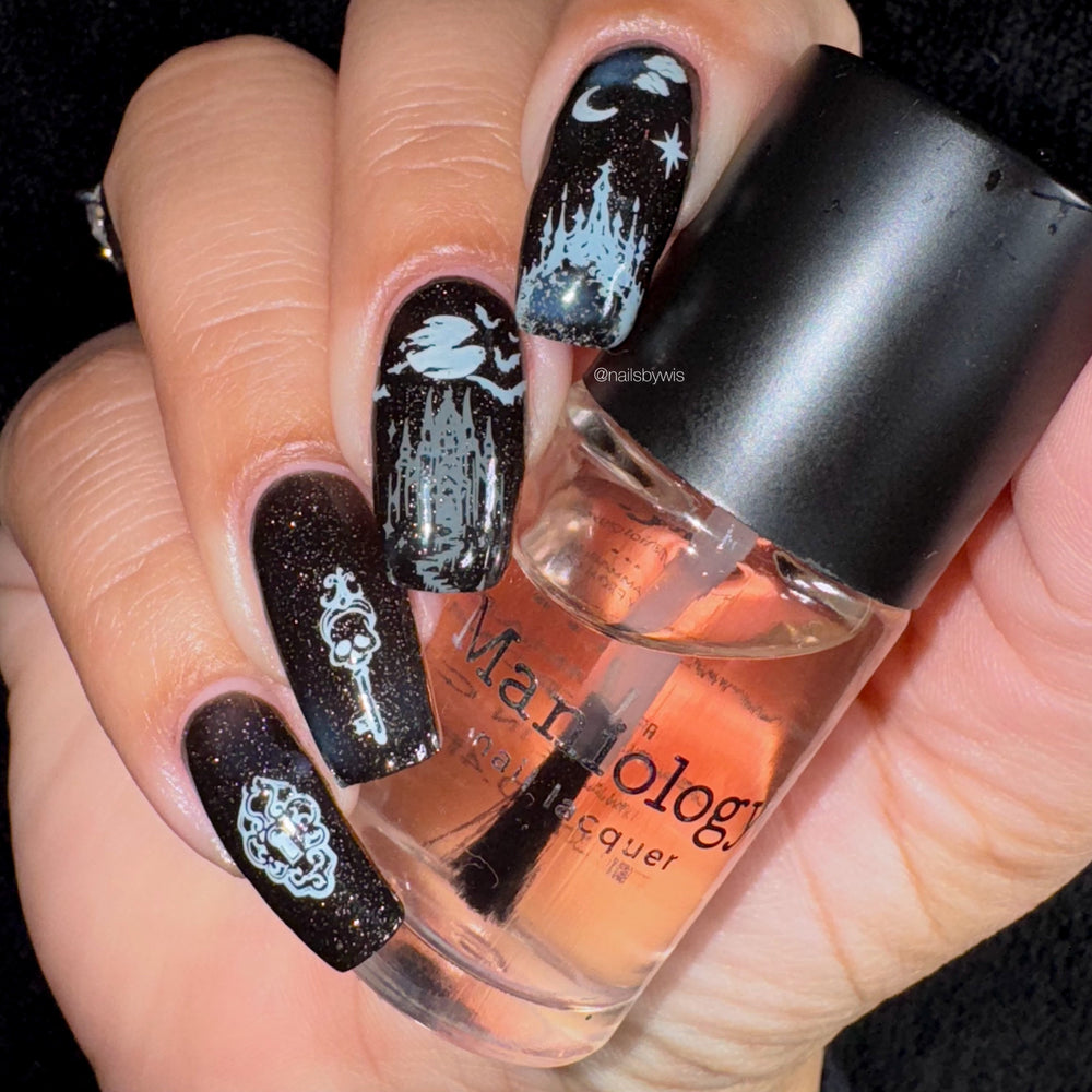 Dark Manor (M517) - Nail Stamping Plate