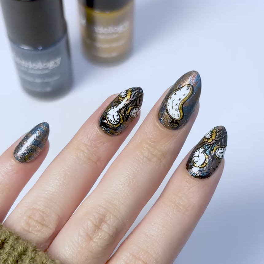 Dreamscape Visions (M737) - Nail Stamping Plate