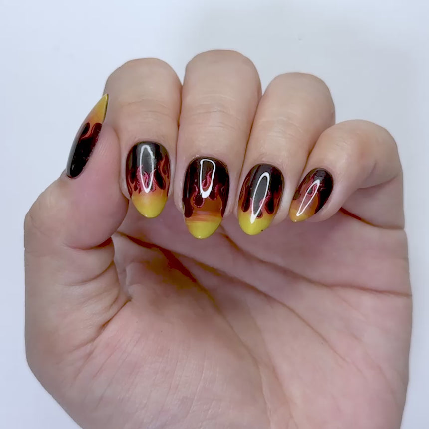 Flamin' Hot (M372) - Nail Stamping Plate