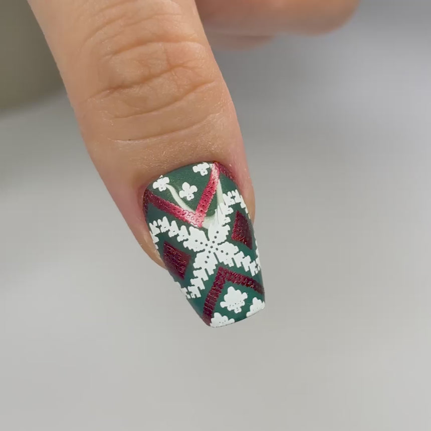 Jacquard Knits (M647) - Nail Stamping Plate