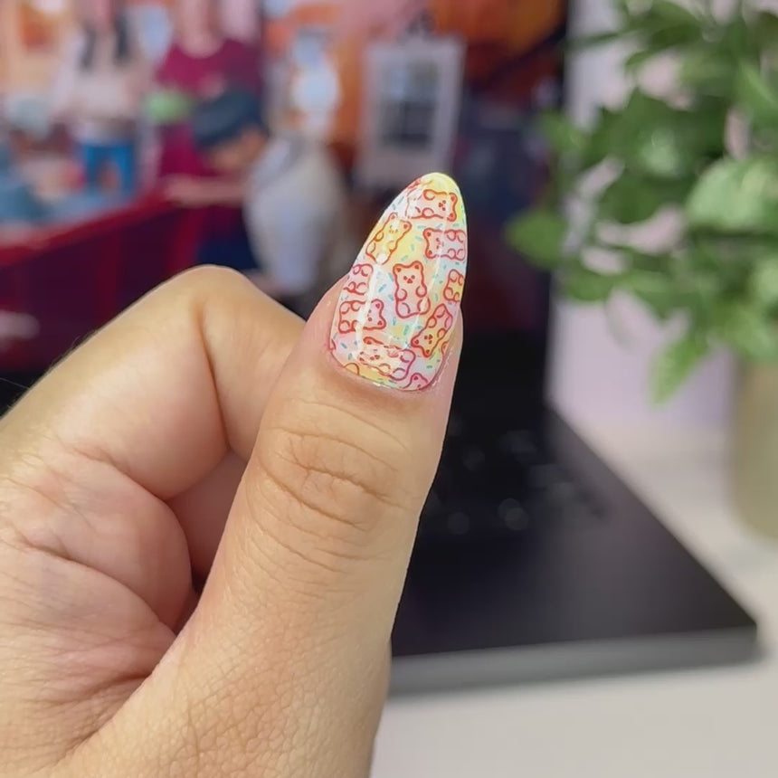 Bear-y in Love (M673) - Nail Stamping Plate
