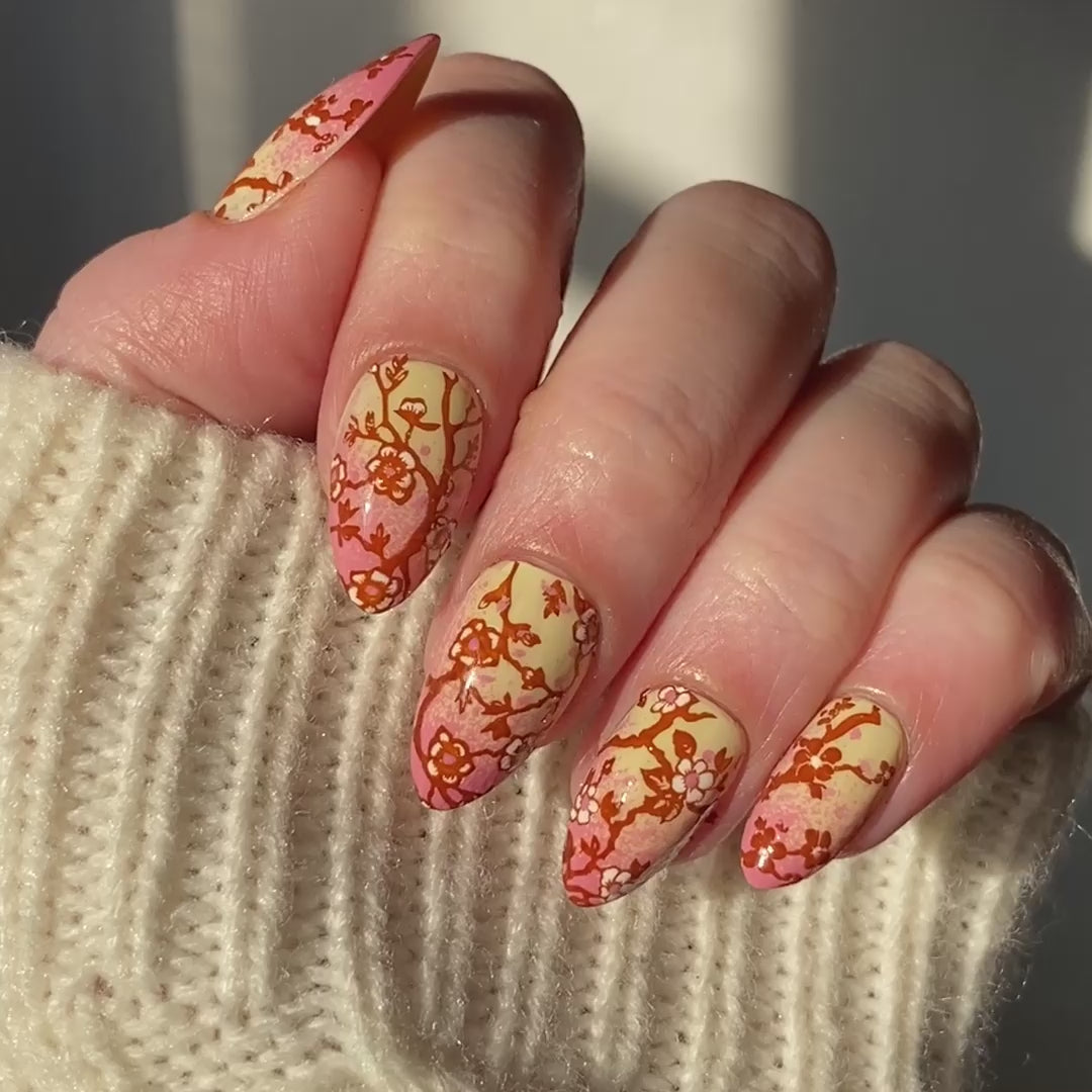 Tiny Blossoms (M659) - Nail Stamping Plate – Maniology