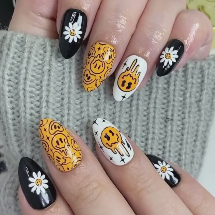 Happy Face Nails (M439) - Nail Stamping Plate
