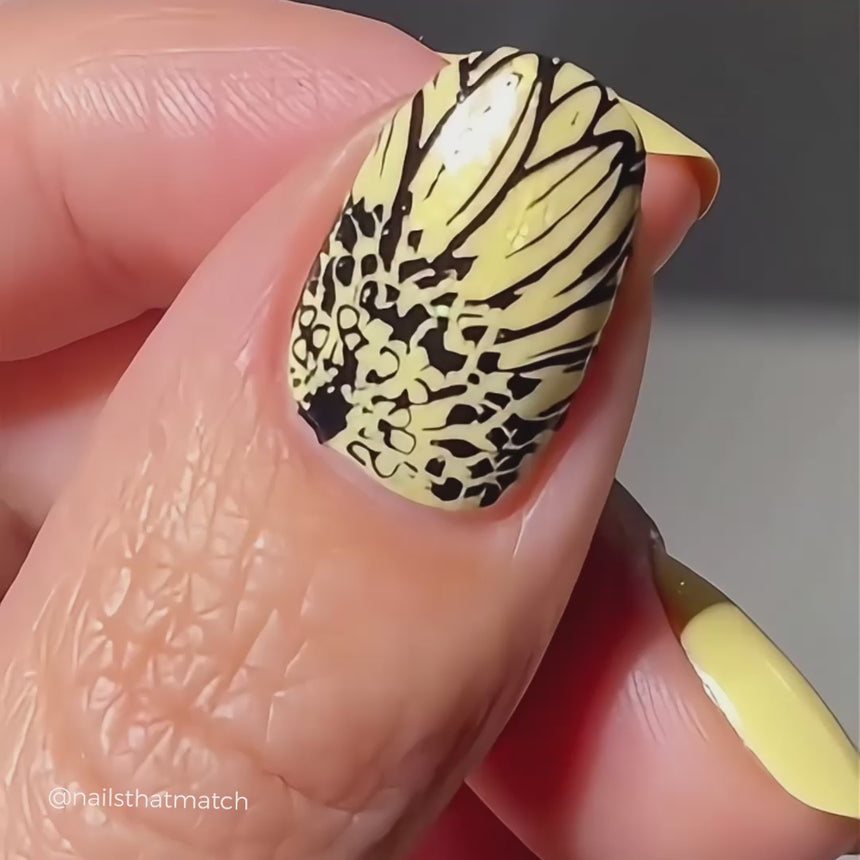 Grow With Love (m179) - Nail Stamping Plate