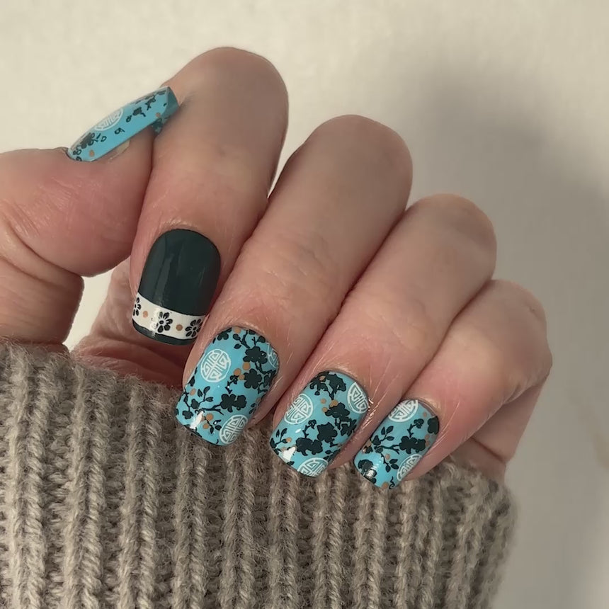 Ceremony Chic (M691) - Nail Stamping Plate