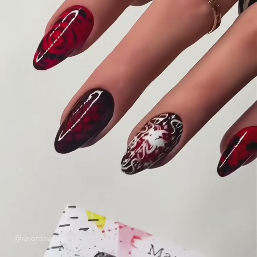 Dragon Heart (M577) - Nail Stamping Plate