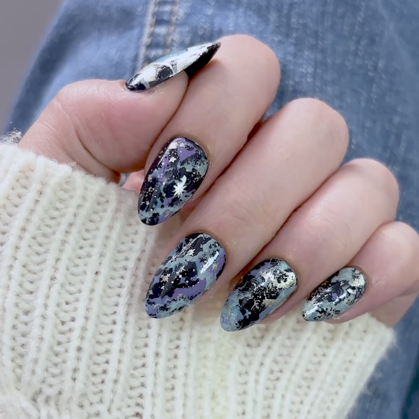 Northern Glow: Stellar Whirl (MXM174) - Nail Stamping Plate