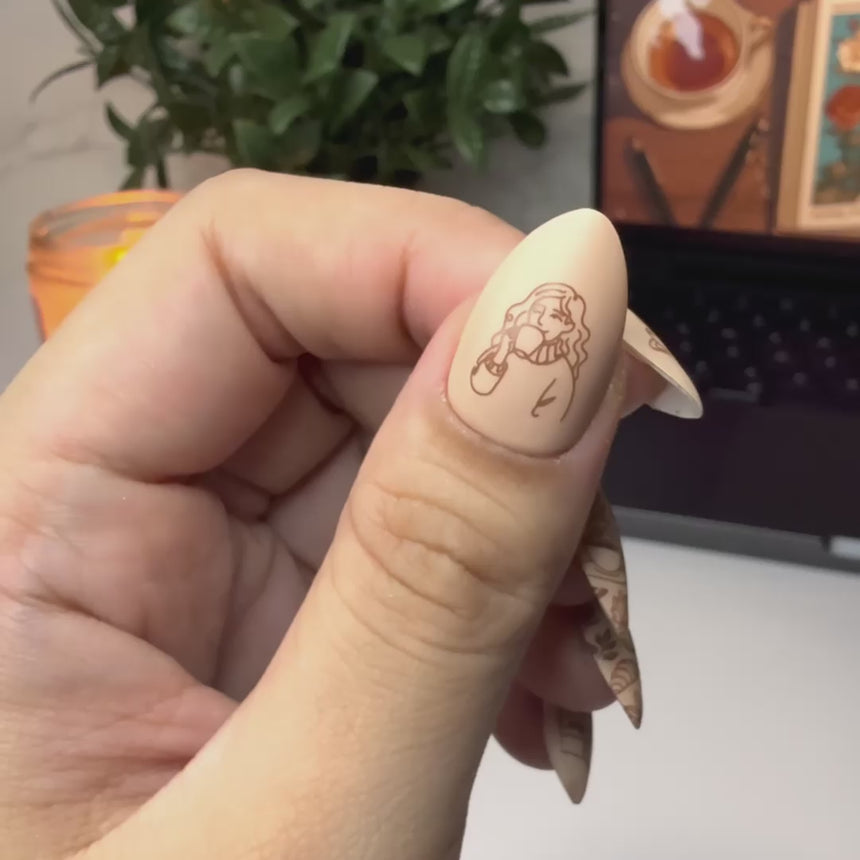 Autumn Vibes (M642) - Nail Stamping Plate