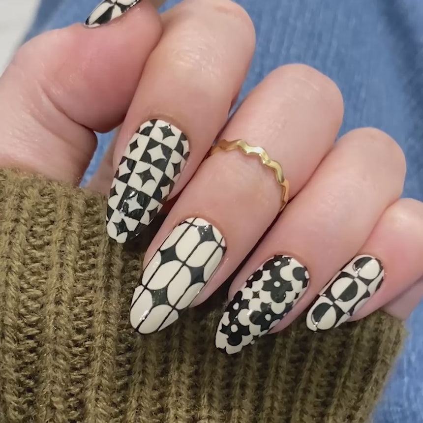 Alt Aesthetic (M640) - Nail Stamping Plate