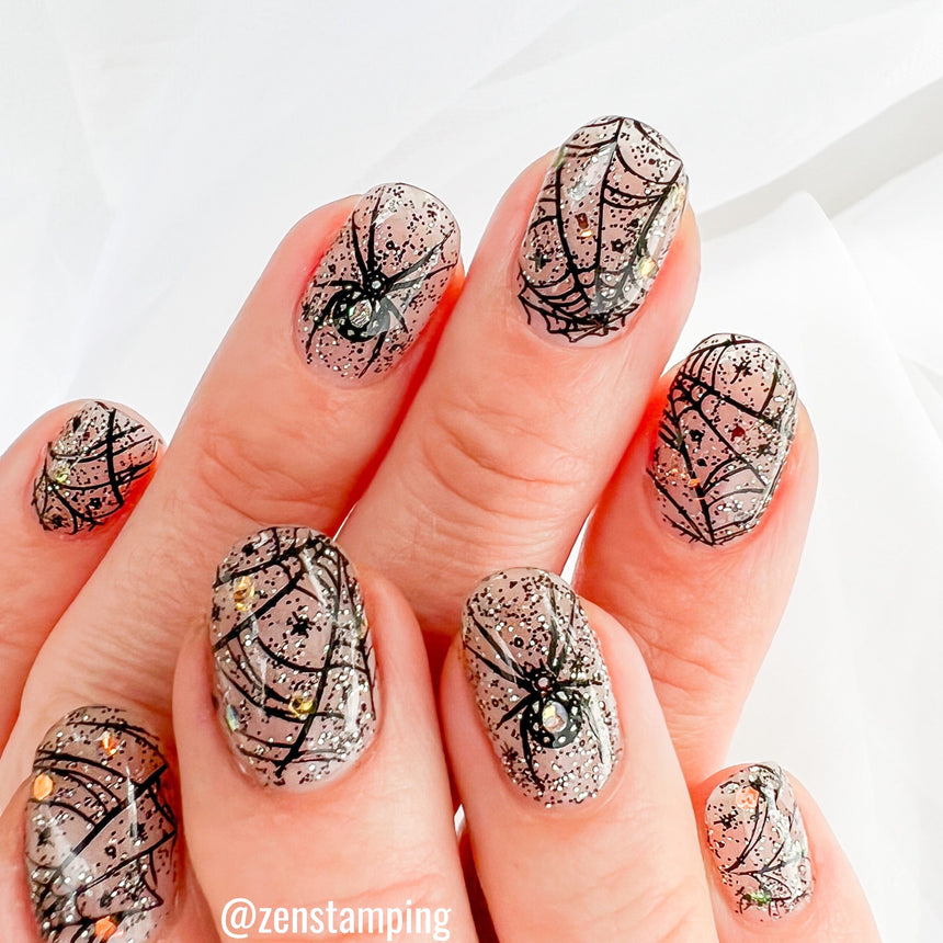Black Widow (M316) - Nail Stamping Plate