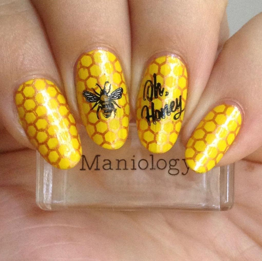 Busy Bees Nail Stamping Starter Kit | Maniology