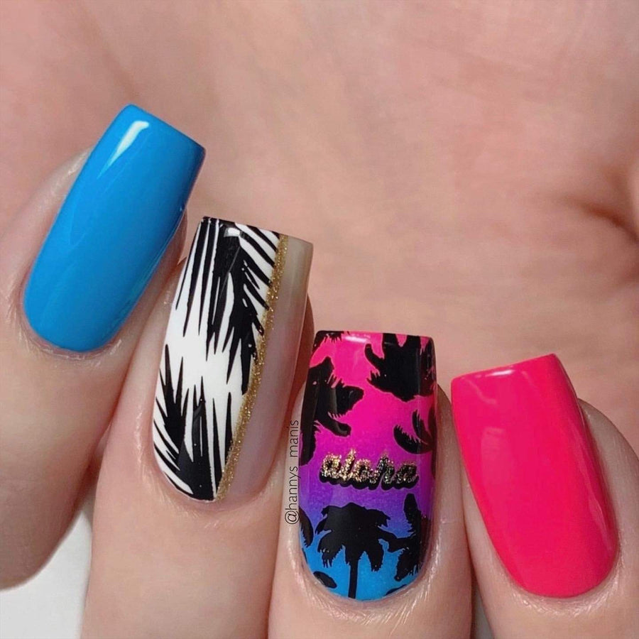 A manicured hand in different colors with palm trees designs by Maniology (m095).