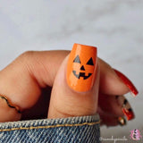 Fall Occasions: Playful Pumpkins (m254) - Nail Stamping Plate