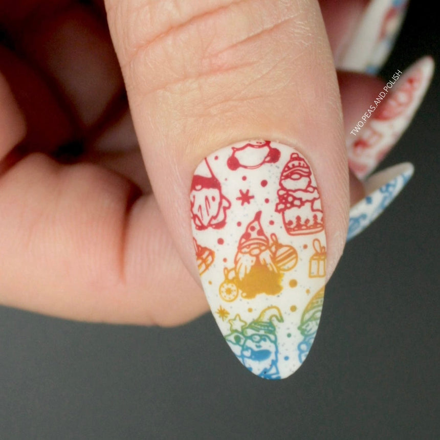 Gnome Alone (M339) - Nail Stamping Plate