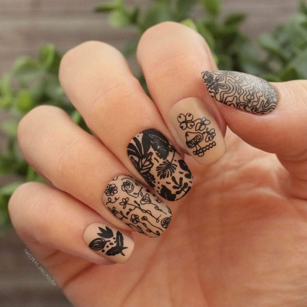 Golden Autumn (m250) - Nail Stamping Plate