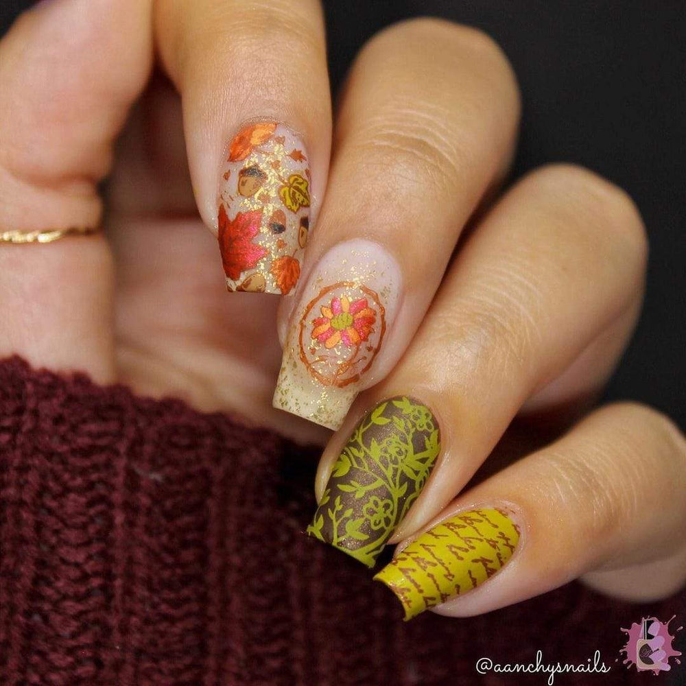 Premium Photo | Autumn manicure. pistachio nails manicured with gel polish  against autumn leaves background