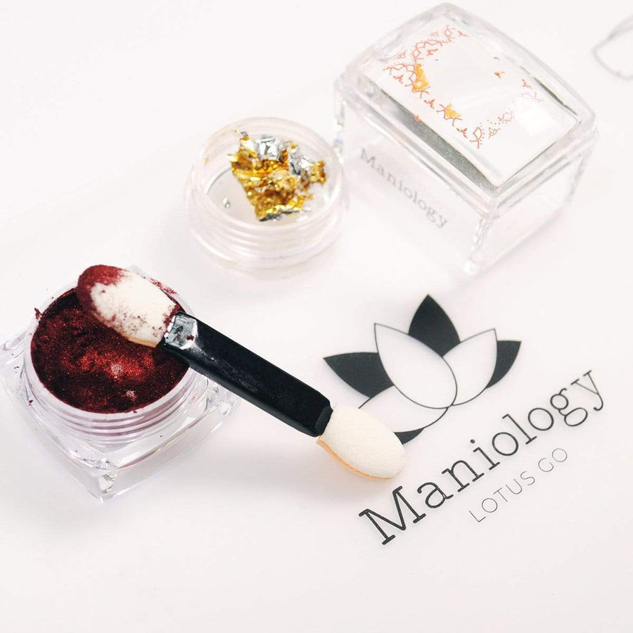 An image showing how to use Maniology Lotus Mat Mini & Go Silicone Nail Art Work Station.