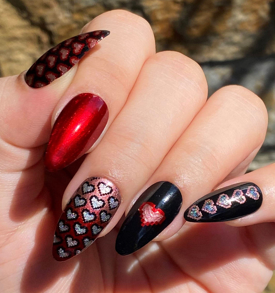 Rebel Yell: Level Up (m016) - Nail Stamping Plate