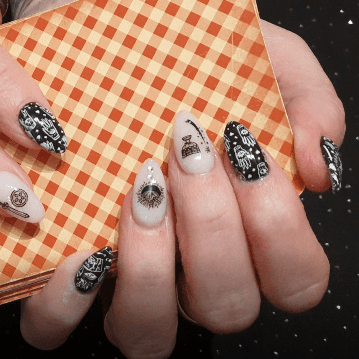 Sorcery & Spells: Set of 4 Nail Stamping Plates – Maniology