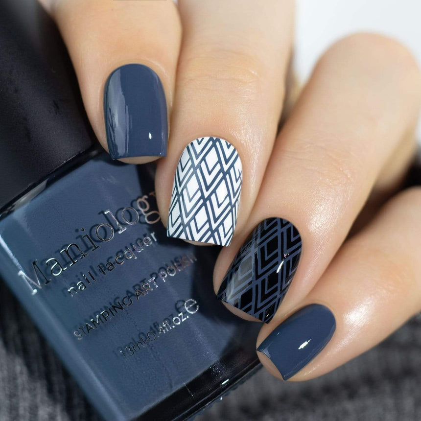 Winter's Kiss (B314) - Navy Blue Stamping Polish