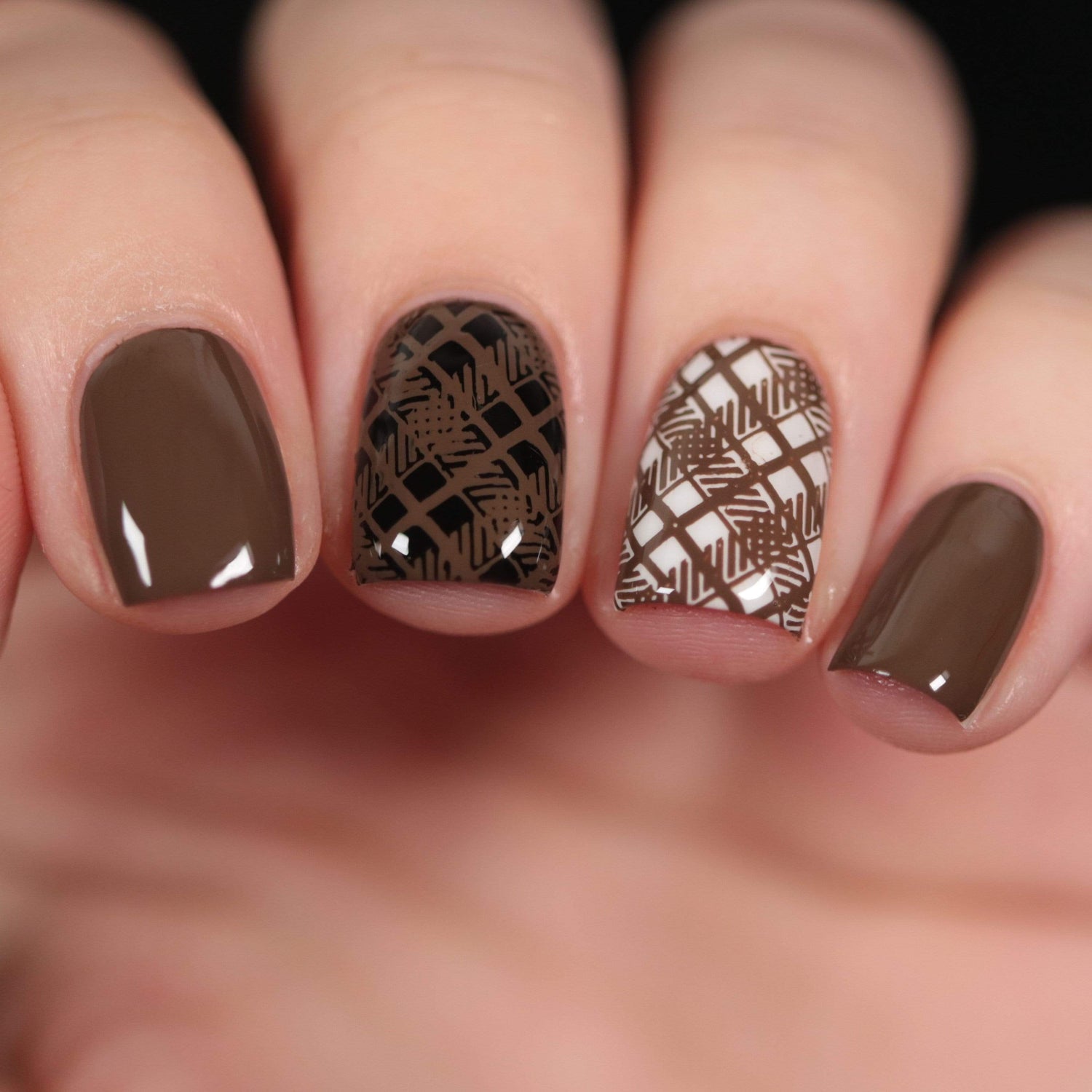 Chocolate Mosaic Textured Nails That Wow