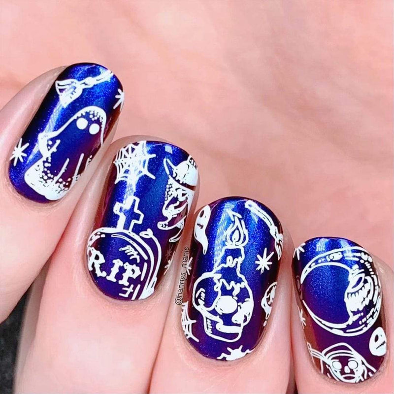 Maniology Halloween Limited Edition Nail Stamping Starter Kit (Plate,  Polish, Top Coat, Stamper and Scraper Card)